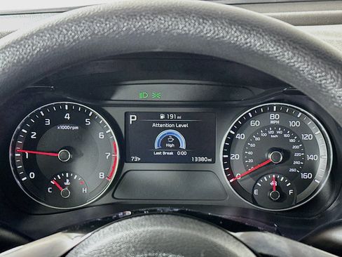 Certified 2024 Kia Forte LXS FWD image 12
