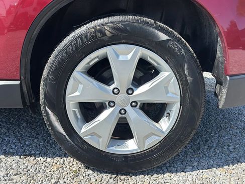 Used 2016 Subaru Forester 2.5i Premium w/ All-Weather Package AWD/4WD image 2