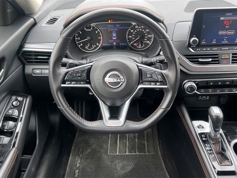 Used 2024 Nissan Altima 2.5 SR image 16