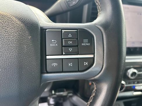 Used 2025 Ford F350 Lariat AWD/4WD image 30