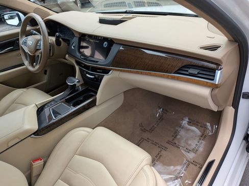 Used 2018 Cadillac CT6 Platinum AWD/4WD image 30