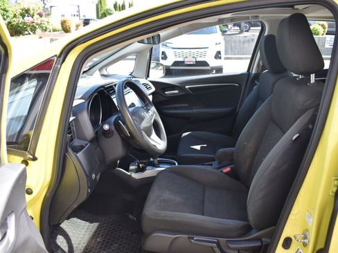 Used 2016 Honda Fit EX image 18