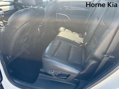 Used 2020 Kia Telluride EX FWD image 13