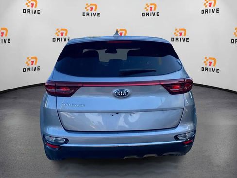 Used 2022 Kia Sportage LX FWD image 4