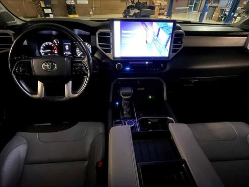 Used 2022 Toyota Tundra Limited image 28