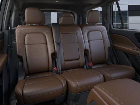 New 2026 Lincoln Aviator Reserve image 11