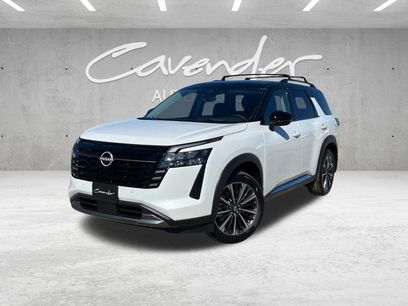 New 2026 Nissan Pathfinder Platinum