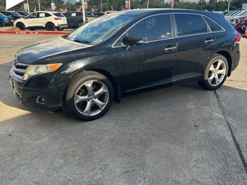 Used 2014 Toyota Venza XLE FWD image 6