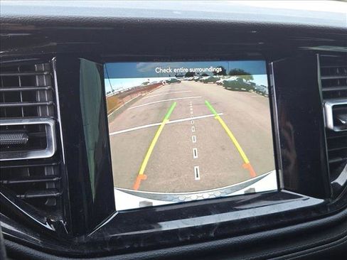 Used 2023 Dodge Durango SXT Launch Edition image 13