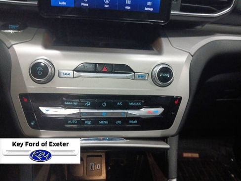 Certified 2022 Ford Explorer XLT w/ Equipment Group 202A AWD/4WD image 33
