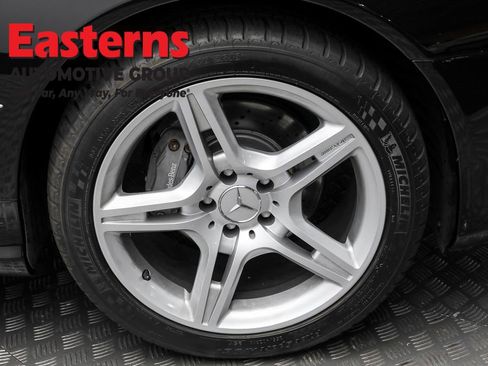 Used 2005 Mercedes-Benz SL 500 image 48