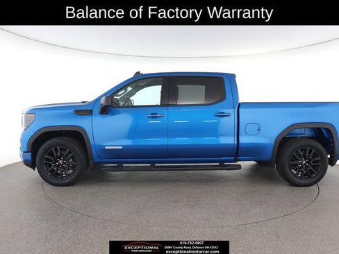 Used 2023 GMC Sierra 1500 Elevation w/ LPO, Elevation Black Package AWD/4WD image 7