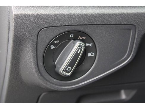 Used 2021 Volkswagen Atlas SEL Premium AWD/4WD image 16