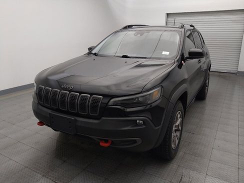 Used 2022 Jeep Cherokee Trailhawk image 15