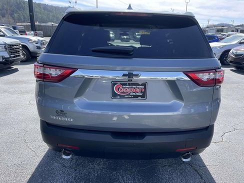Used 2021 Chevrolet Traverse LS w/ LPO, Floor Liner Package image 3