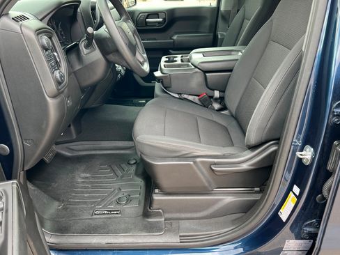 Used 2021 Chevrolet Silverado 1500 Custom Trail Boss w/ LPO, Dark Essentials Package image 18