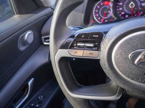 Used 2023 Hyundai Elantra SEL w/ Preferred Accessory Package image 20