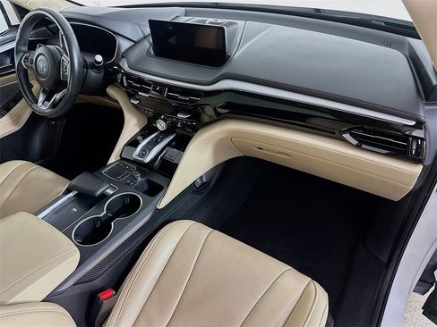 Used 2024 Acura MDX SH-AWD w/ Technology Package image 34