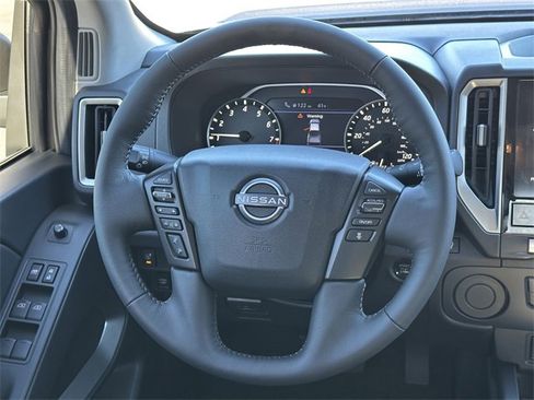 New 2026 Nissan Frontier SV image 18