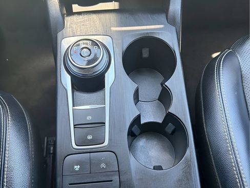 Used 2022 Ford Escape SEL FWD image 23