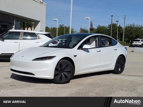 Used 2024 Tesla Model 3 image 1