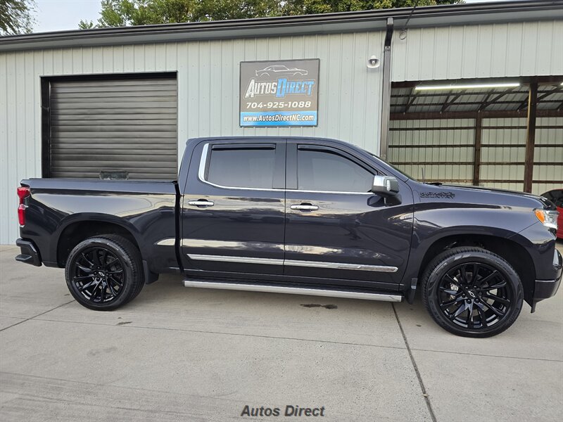 Used 2022 Chevrolet Silverado 1500 High Country w/ High Country Premium Package AWD/4WD image 13