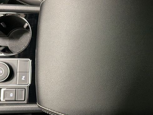 Used 2023 Volkswagen Atlas SEL R-Line AWD/4WD image 20