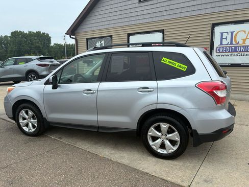 Used 2014 Subaru Forester 2.5i Premium AWD/4WD image 8