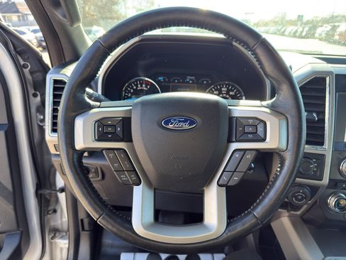 Used 2017 Ford F150 Lariat w/ Equipment Group 502A Luxury image 15