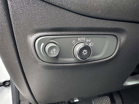 Certified 2022 Chevrolet Equinox RS w/ RS Leather Package image 26