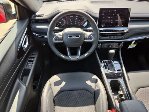New 2026 Jeep Compass Latitude AWD/4WD image 24
