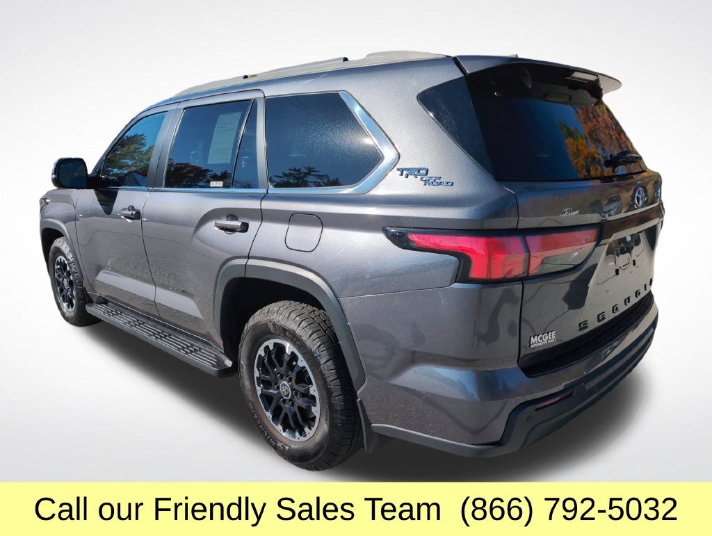 Used 2024 Toyota Sequoia SR5 w/ TRD Off-Road Package AWD/4WD image 3