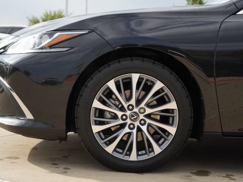 Used 2021 Lexus ES 350 w/ Premium Package FWD image 5
