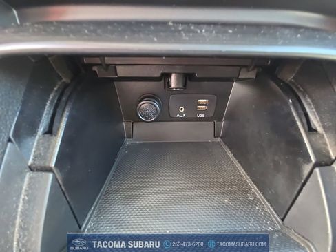 Used 2018 Subaru Outback 3.6R Limited image 22