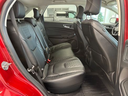 Used 2024 Ford Edge Titanium w/ Equipment Group 301A AWD/4WD image 13