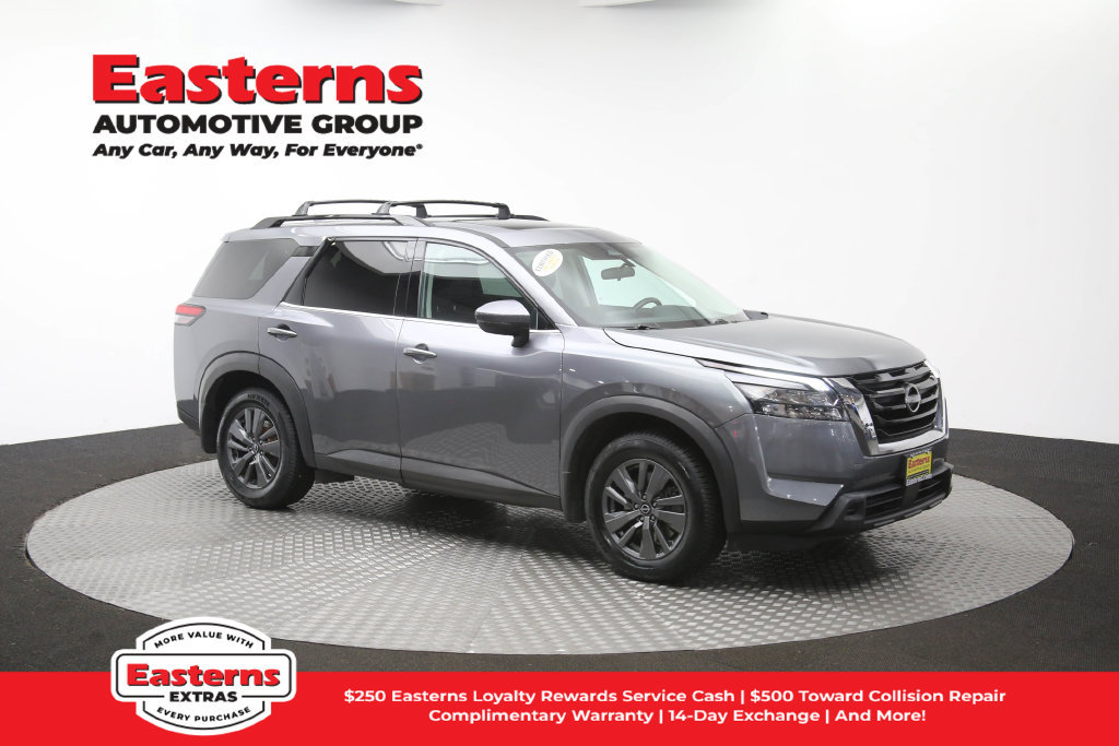Used 2023 Nissan Pathfinder SV w/ SV Premium Package AWD/4WD image 53