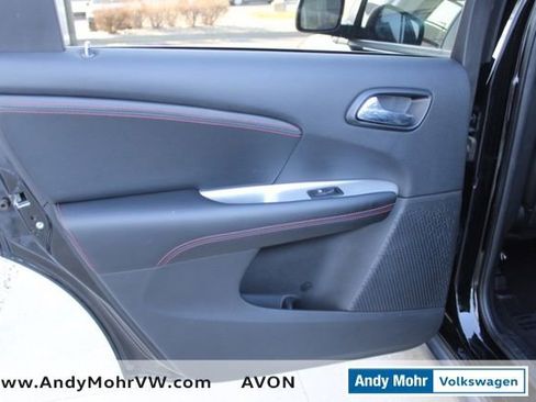 Used 2014 Dodge Journey R/T image 25