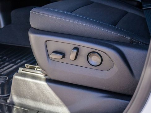 New 2026 Chevrolet Silverado 2500 Custom w/ Custom Value Package image 25