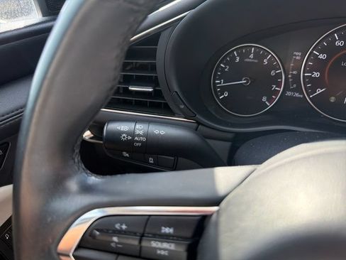 Used 2025 MAZDA MAZDA3 s FWD image 27