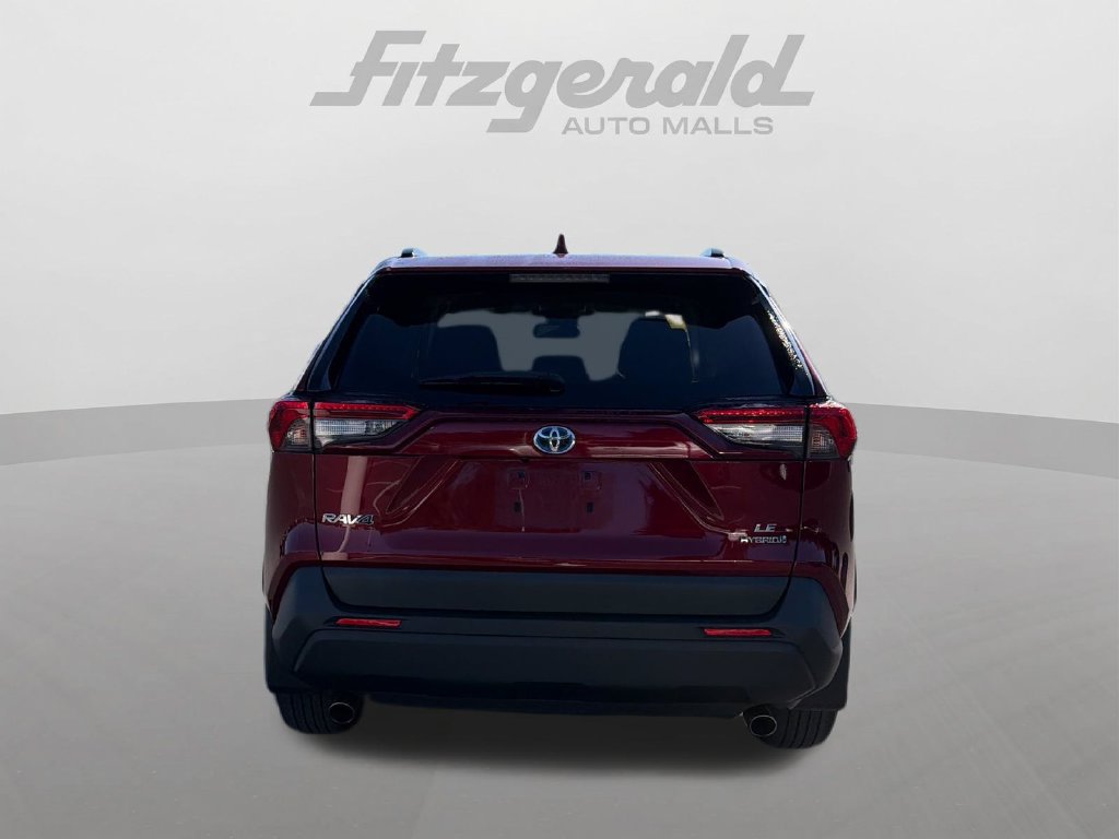 Used 2022 Toyota RAV4 LE AWD/4WD image 7