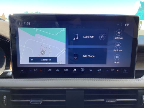 Used 2023 Lincoln Corsair Reserve AWD/4WD image 19