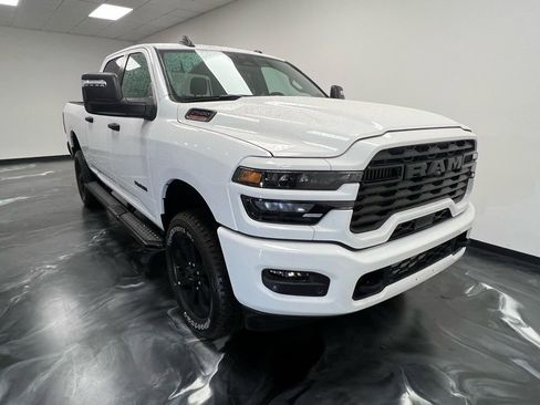 Used 2025 RAM 2500 Big Horn image 17