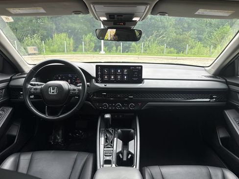 Used 2024 Honda Accord EX-L image 16