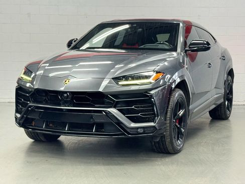 Used 2019 Lamborghini Urus Sport Utility 4D image 1