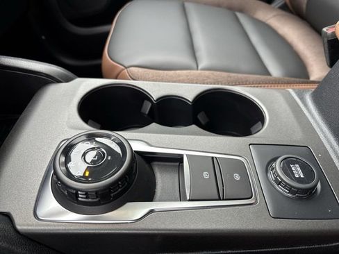 New 2025 Ford Bronco Sport Outer Banks w/ Outer Banks Tech Package+ image 16