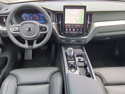 New 2026 Volvo XC60 B5 Ultra w/ Climate Package AWD/4WD image 12