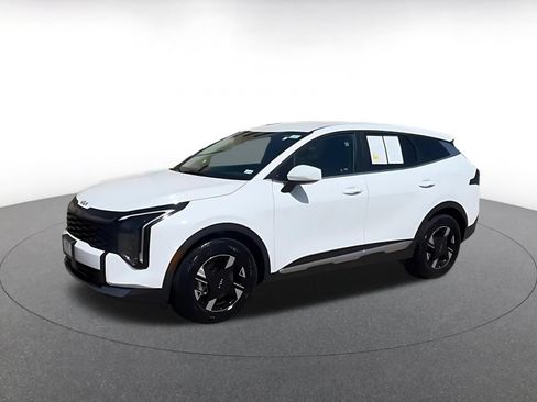 Used 2026 Kia Sportage LX FWD image 10