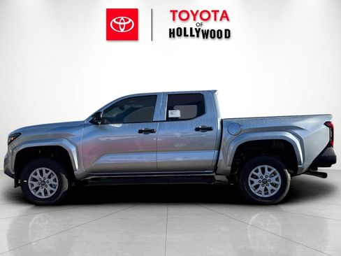 New 2026 Toyota Tacoma SR image 9