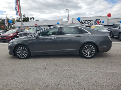 Used 2019 Lincoln MKZ Reserve image 6