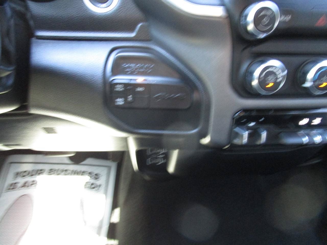 Used 2022 RAM 2500 Big Horn AWD/4WD image 14
